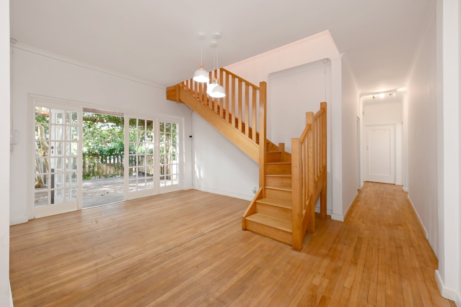 To Let 4 Bedroom Property for Rent in Newlands Western Cape